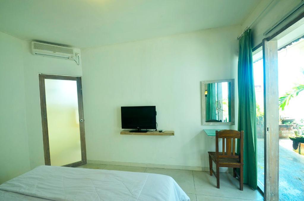 Gusti Homestay Kerobokan ภายนอก รูปภาพ